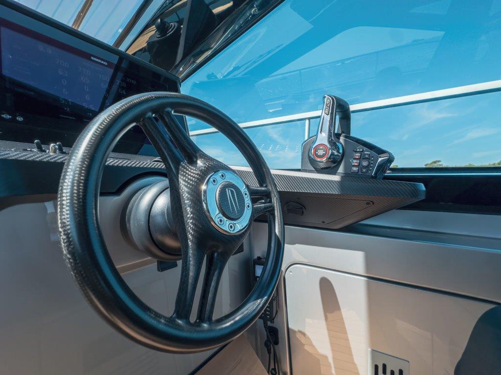 2023 WALLY  WALLYPOWER 58X 